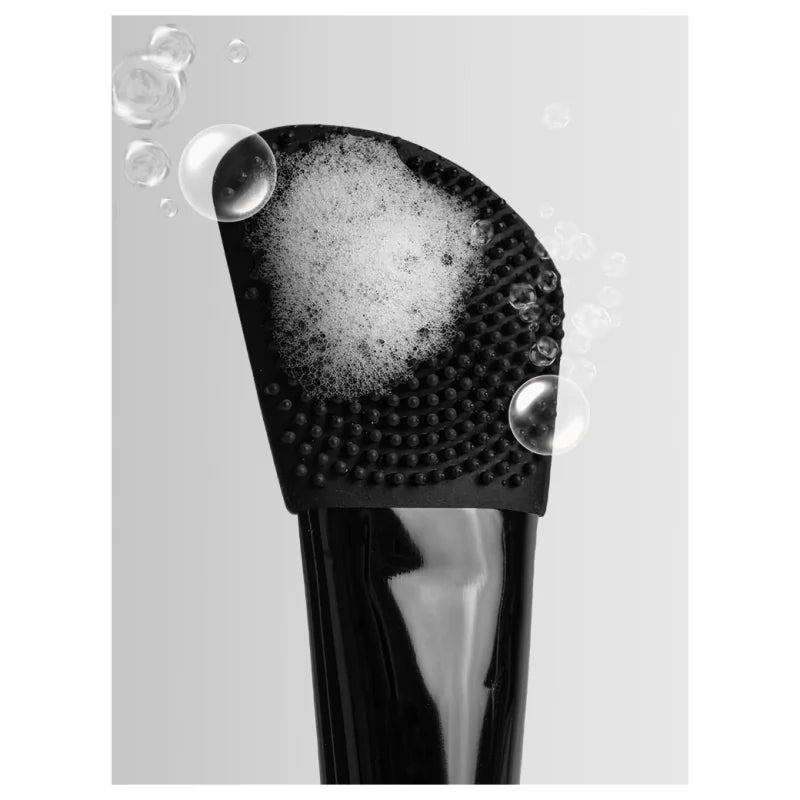 Dual-sided silicone brow brush by HD Brows